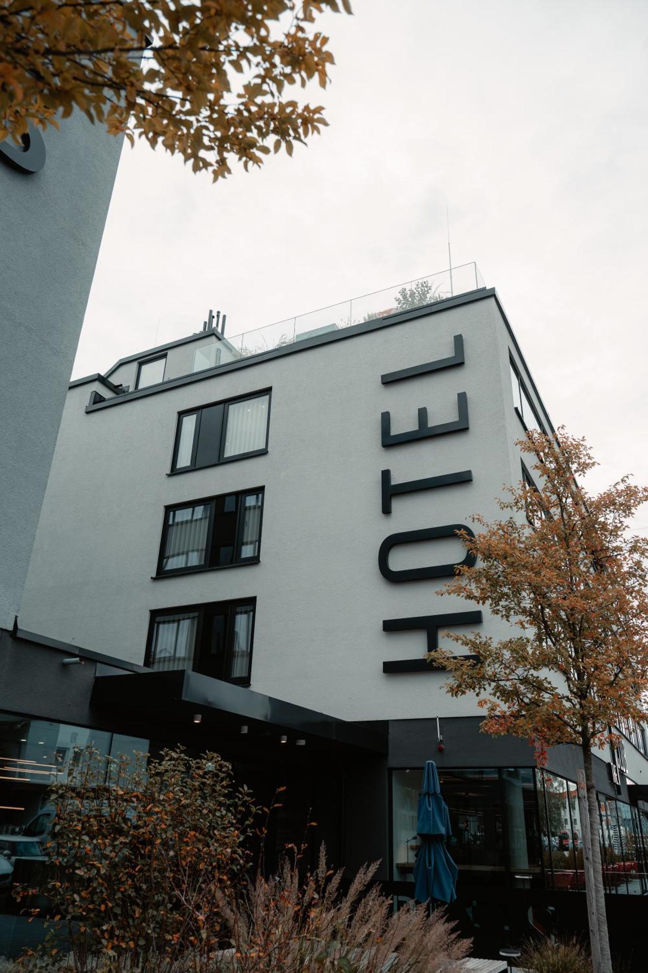GREFIS Hotel Gräfelfing Buitenkant foto